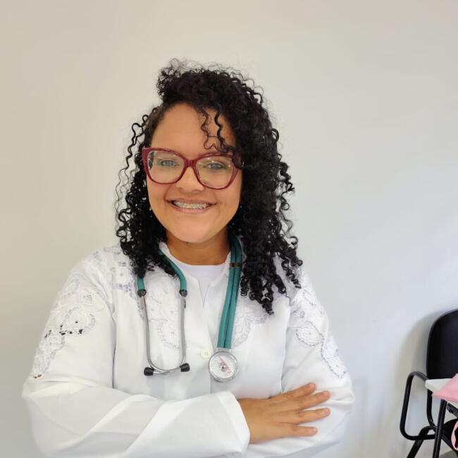 Babysitter in Carapicuíba: Bruna