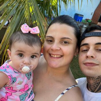 Emprego de babá em Ribeirão Preto: emprego de babá Sarah