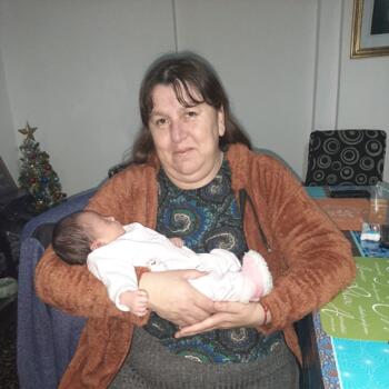 Babysitter in Burzaco: Verónica