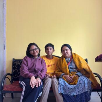 कोलकाता में childminder की नौकरी: बेबीसिटिंग से जुड़े काम Ananya