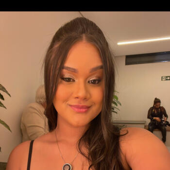 Babysitter in Sete Lagoas: Ana Caroliny vila nova