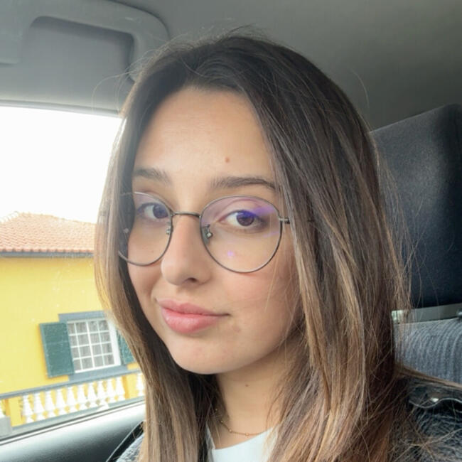 Babysitter in Prazeres: Margarida