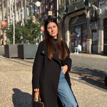 Babysitter in Maia: Mariana