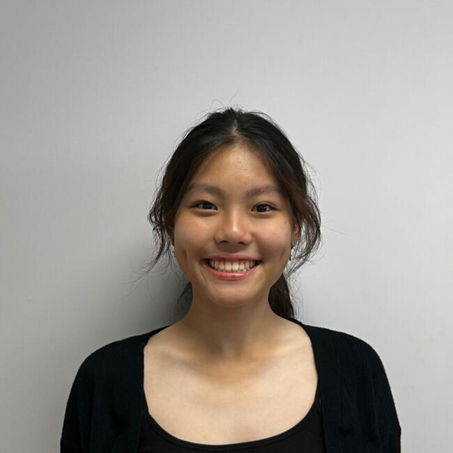 Babysitter in Singapore Island: Megan