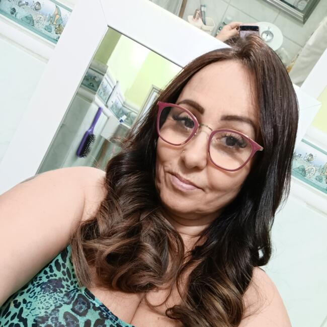 Babá em São João de Meriti: Renata