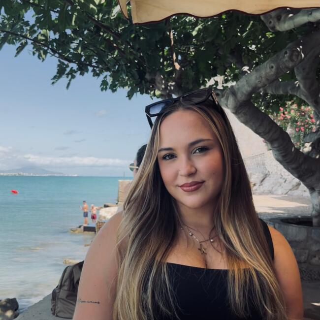 Babysitter in Molins de Rei: Marina