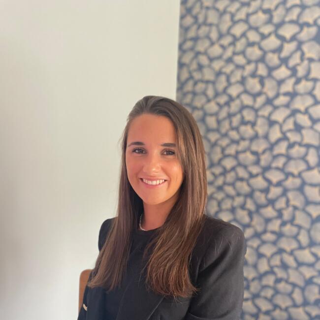 Babysitter in Lagord: Zélie