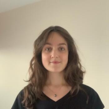 Babysitter in Stróvolos: Juliette