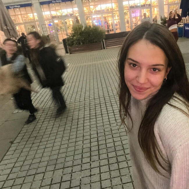 Babysitter in Dartford: Kalina