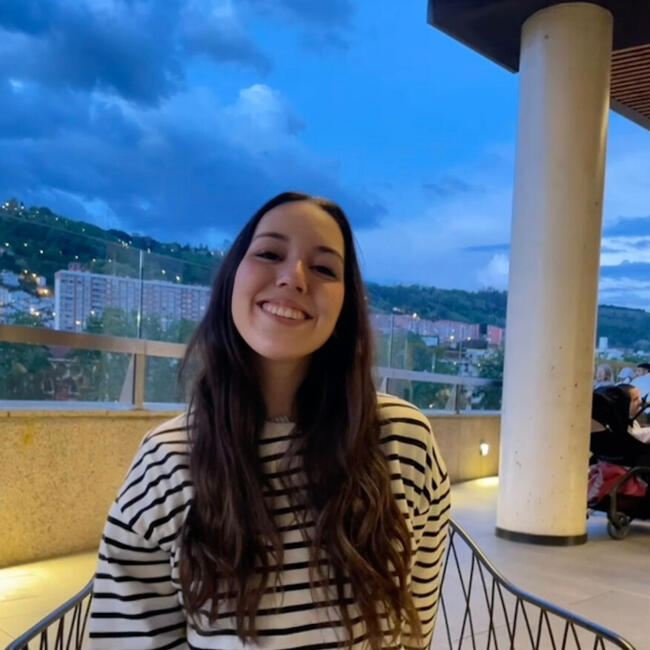 Niñera en Bilbao: Olatz