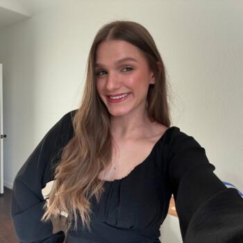 Babysitter in Blumenau: Amanda