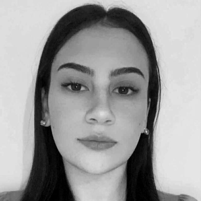 Babysitter in Cartago: Sofia