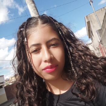 Babá em Ribeirão das Neves: Samara