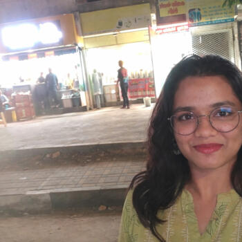 Babysitter in Vadodara: Ann