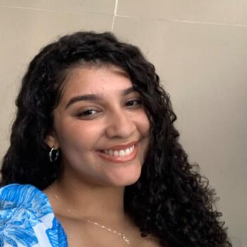 Babysitter in Simões Filho: Beatriz