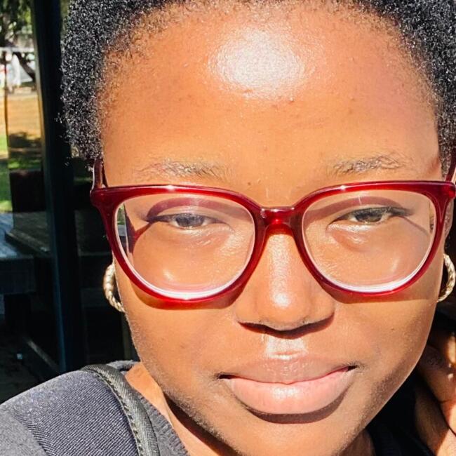Babysitter in Bloemfontein: Zenande