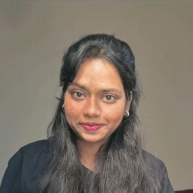 Babysitter in Portsmouth: Shirley Veronika