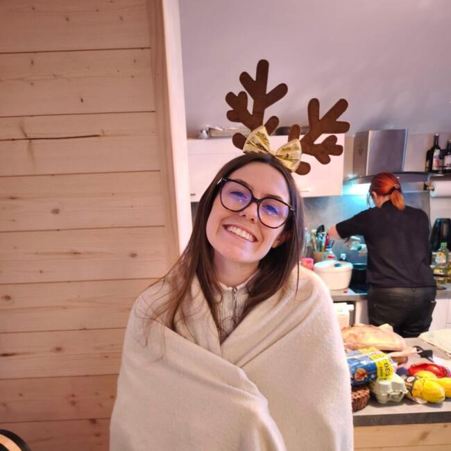 Babysitter in Nîmes: Isis