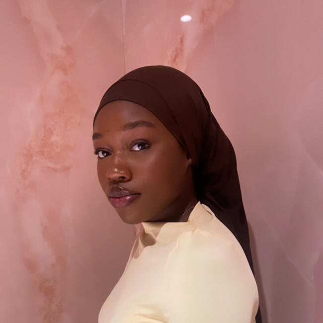 Babysitter in Paris: Awa