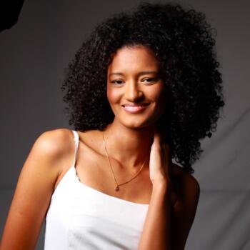 Babysitter in Paulista: Gabryella