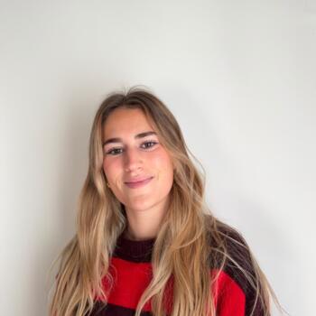 Babysitter in Paris: Chloé