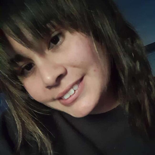 Babysitter in Nogales: Ana