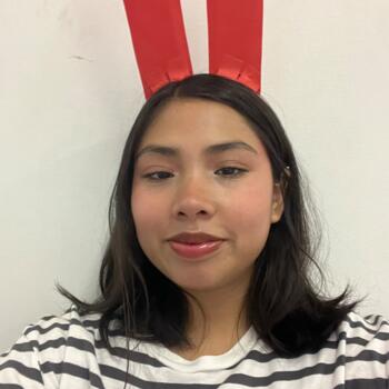 Babysitter in Los Cerrillos: Emilia