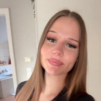 Babysitter in Berlin: Nele