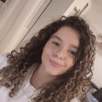 Babysitter in Emmen: Svenia