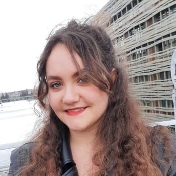 Baby-sitter in Saint-Ouen: Cyrielle