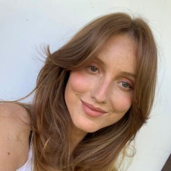 Babysitter in London: Ella