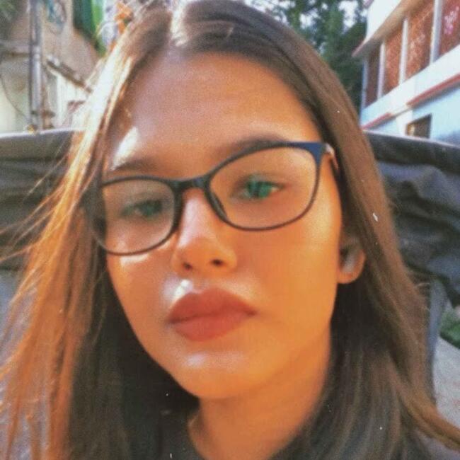 कोलकाता में बेबीसिटर: Kinkini