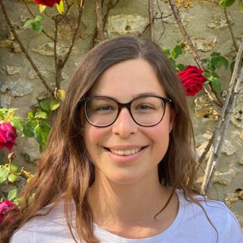 Babysitter in Chambourcy: Giulia