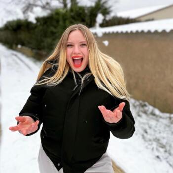 Baby-sitter in Bouguenais: Manon