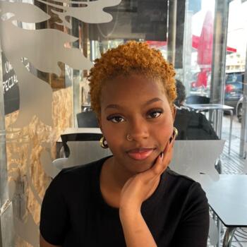 Babysitter Almada: Andrea