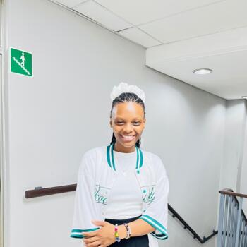 Babysitter in Durban: Akhanya