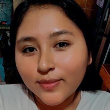 Niñera en Pachacute: Lizbeth de los Angeles