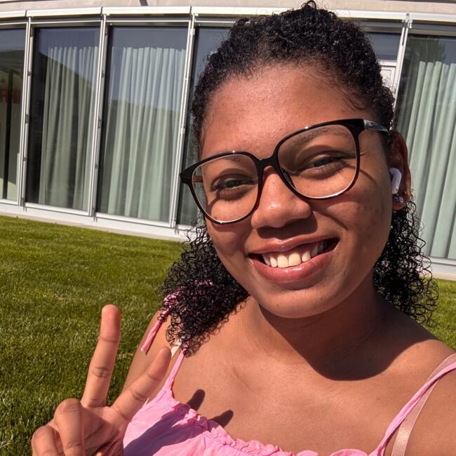 Babysitter in Embrach: Yomairis Paredes