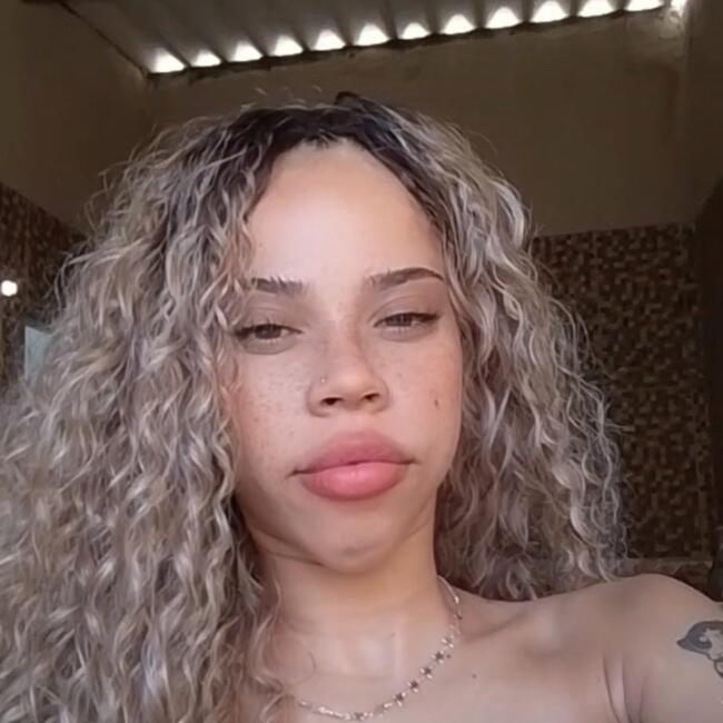 Babysitter in Recife: Raisa