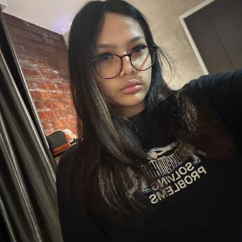 Babysitter Kuala Lumpur: Sofea