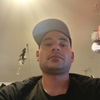 Babysitting job in Melbourne: babysitting job Darcy