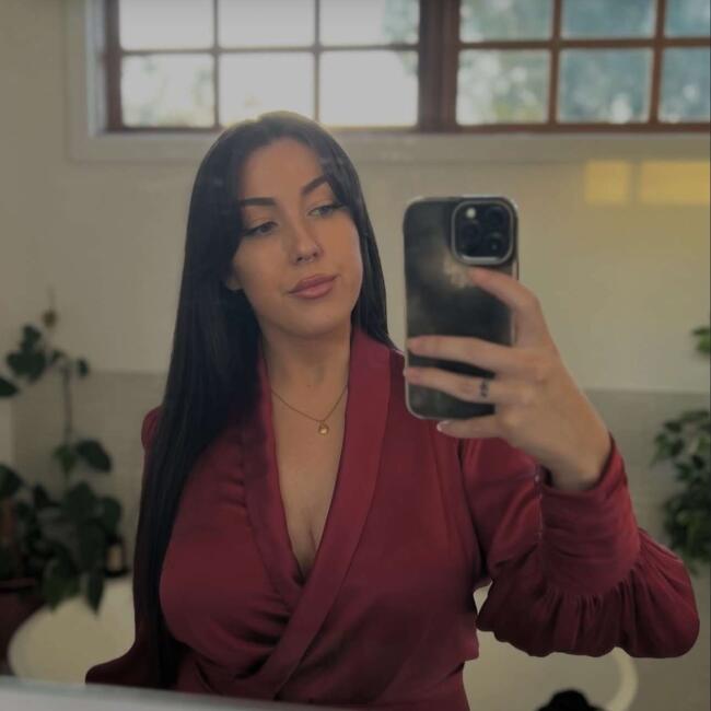 Babysitting job in California City: Ally