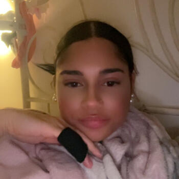 Babysitter in Arcueil: Melina