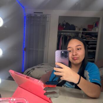 Babysitter in Neuilly-sur-Marne: Safia