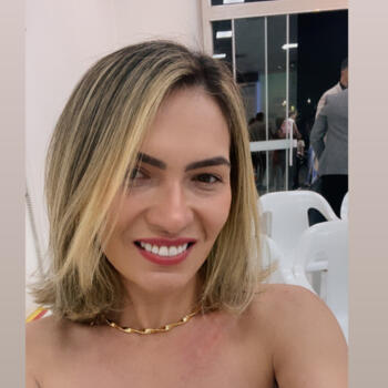 Babysitter em Amadora: Bruna