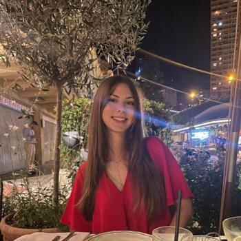 Babysitter Aix-en-Provence: Mathilde