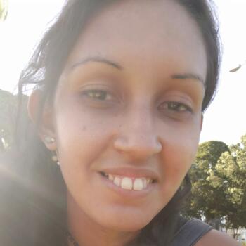 Babá em João Pessoa: Priscila Josy