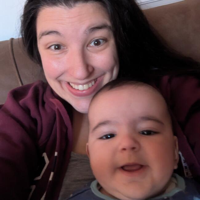 Trabalho de babysitting em Bencatel: Catarina