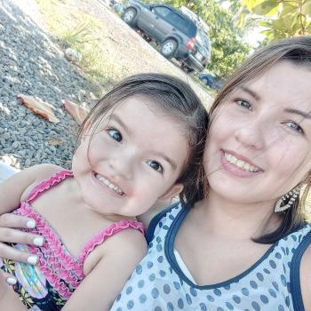 Babysitter in Carrillos: Saylin