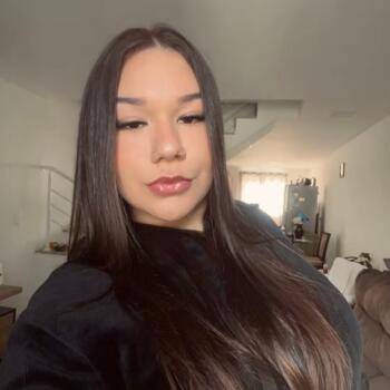 Babysitter in Curitiba: Larissa